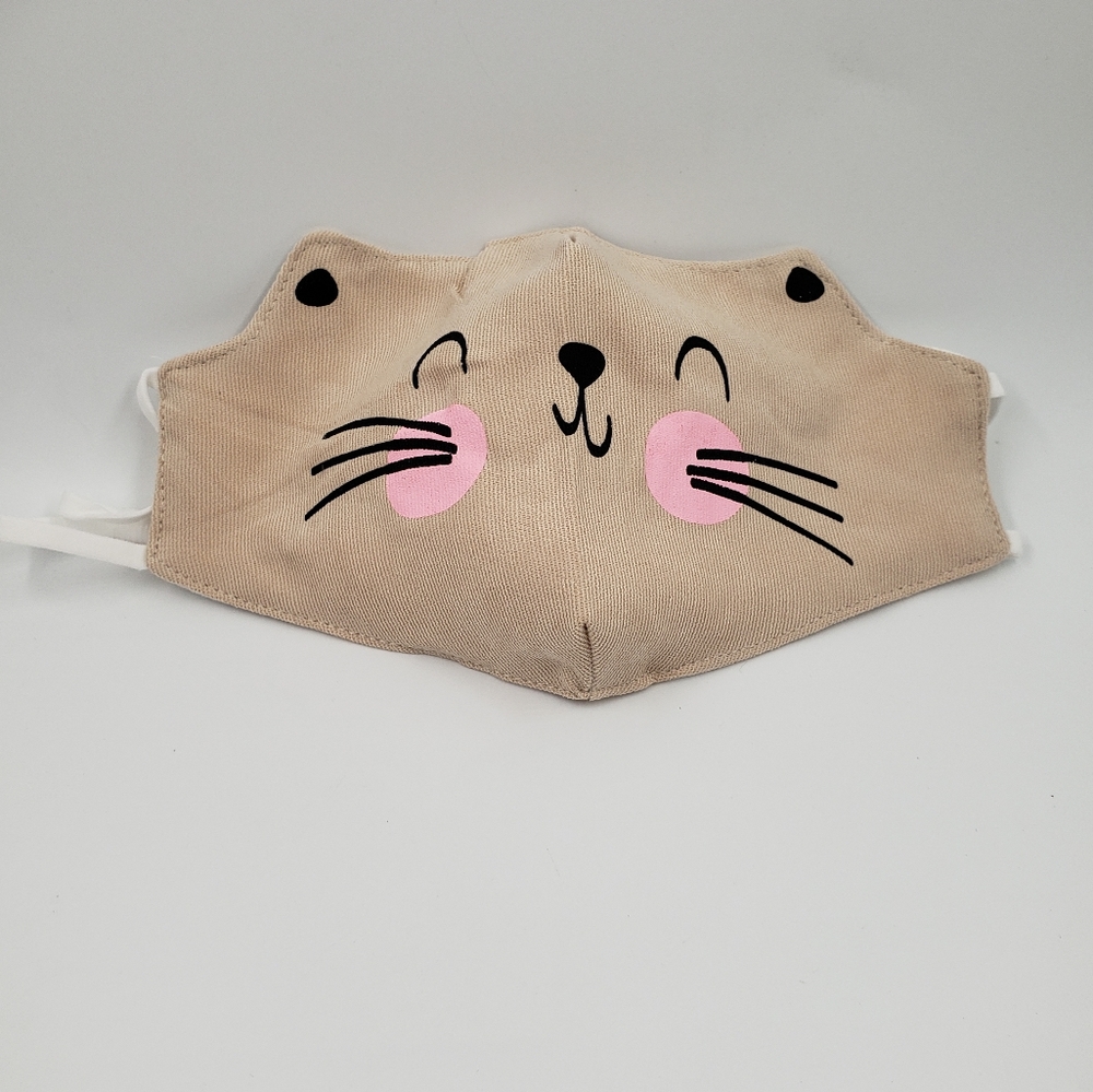 Kid's face mask.